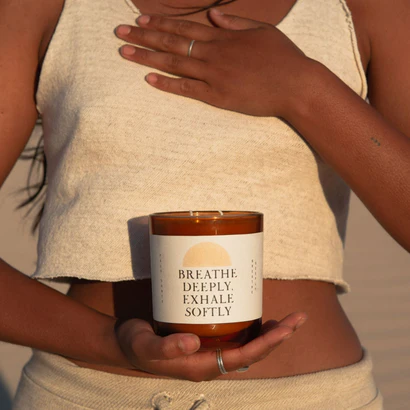 Etikette 400g Candle Palo Santo Breathe Deeply
