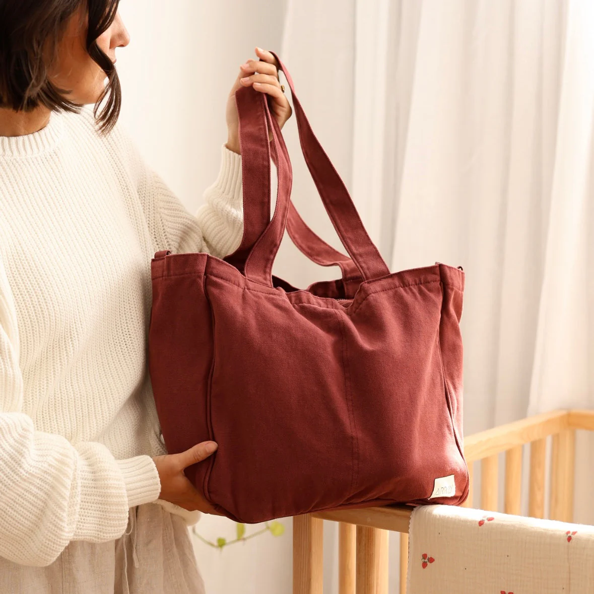 Everyday Pocket Tote Rosewood