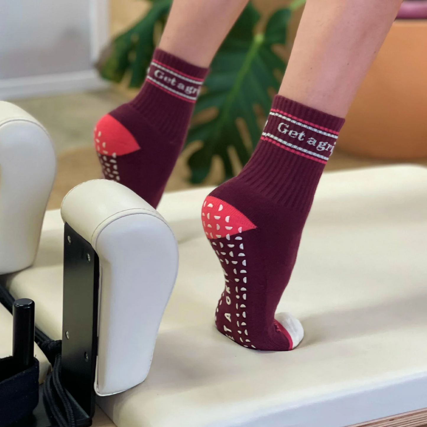 Get A Grip Socks Peony Pink