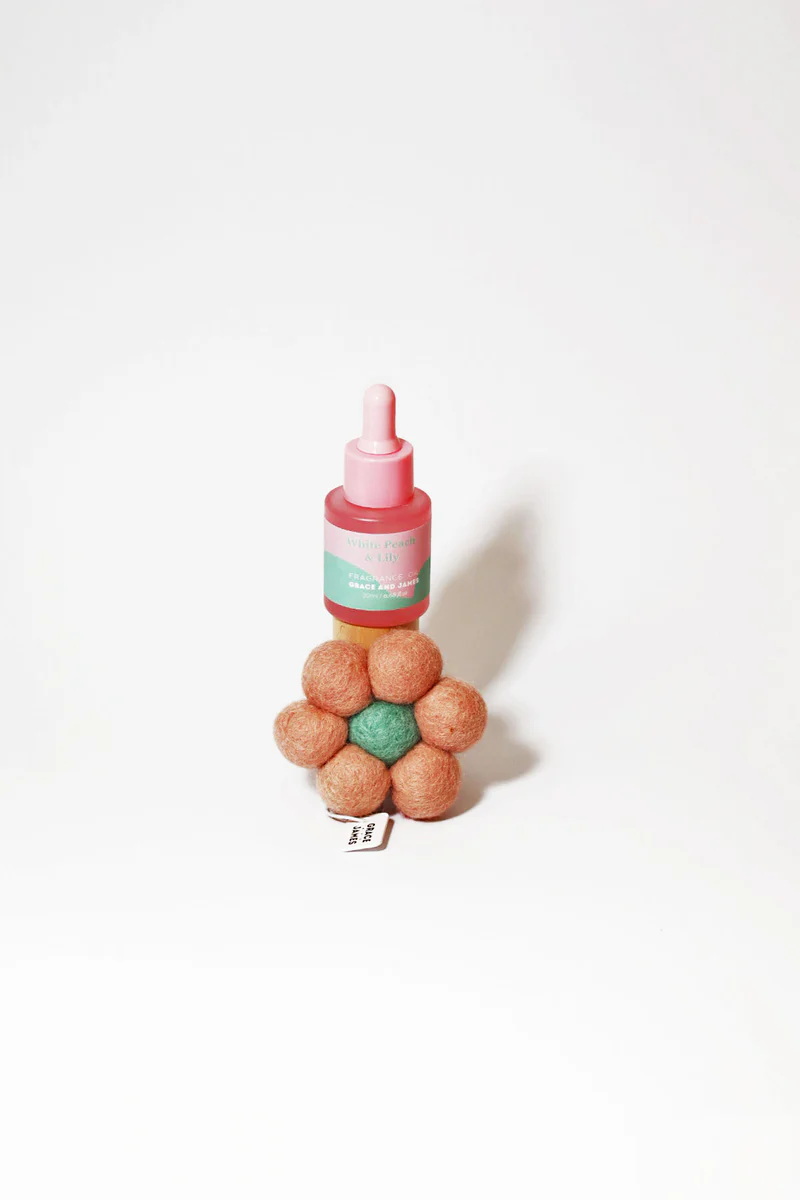 White Peach & Lily Felt Air Freshener