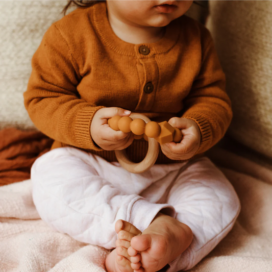 Moon Teether Honey
