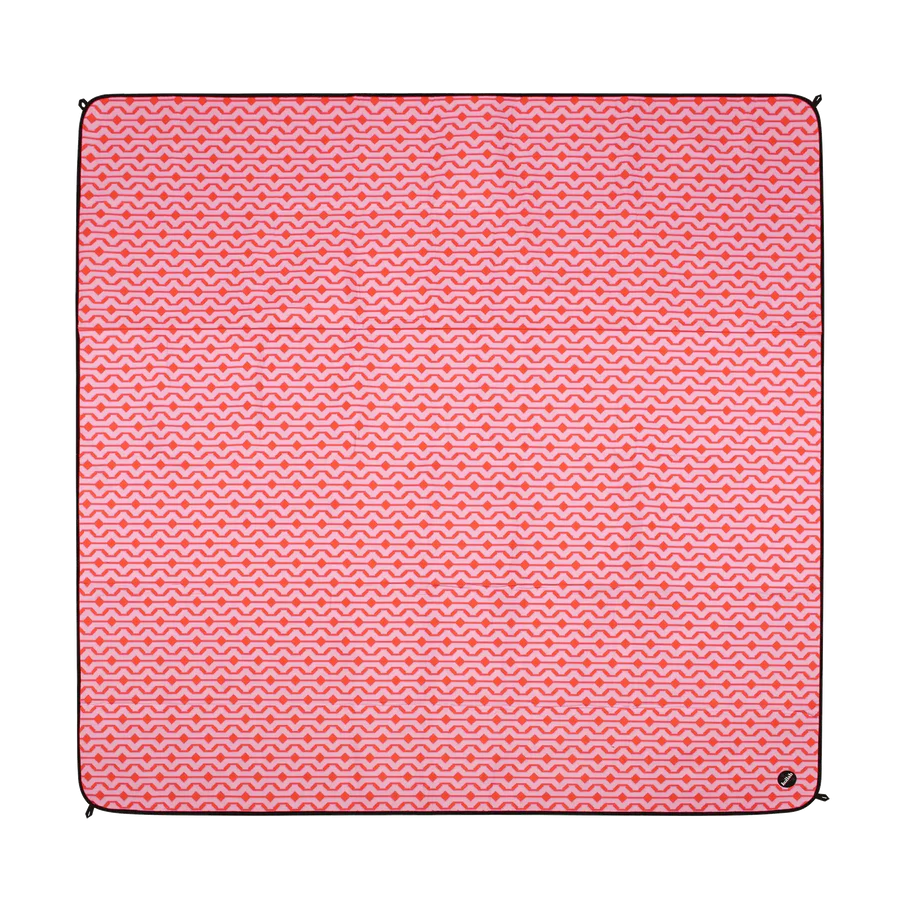Picnic Mat Cherry Zig Zag