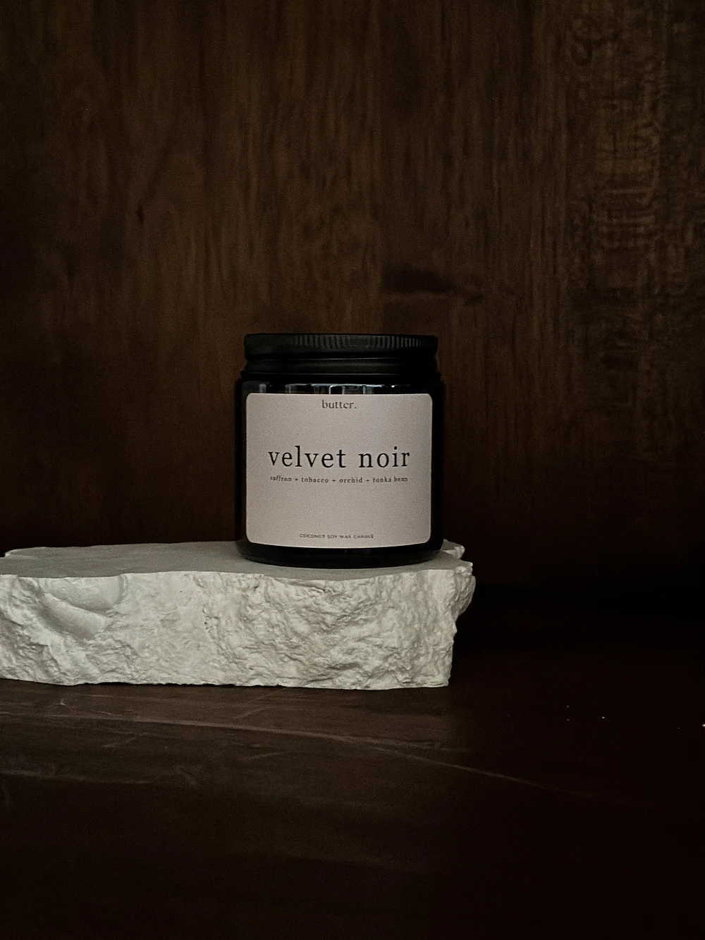 Velvet Noir 220g Candle 