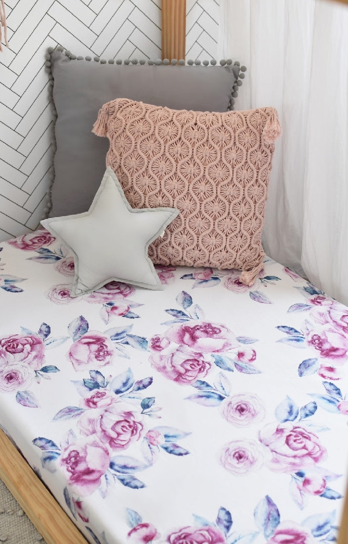 Fitted Cot Sheet Lilac Skies