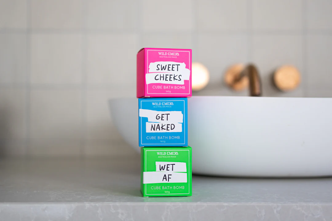Get Naked Bath Bomb 