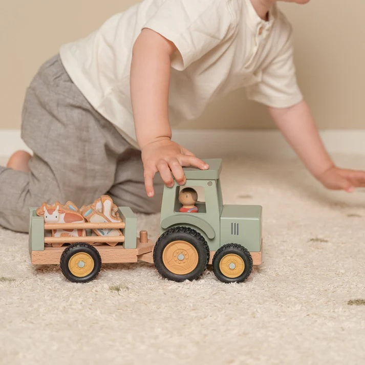 Little Farm Tractor With Trailer