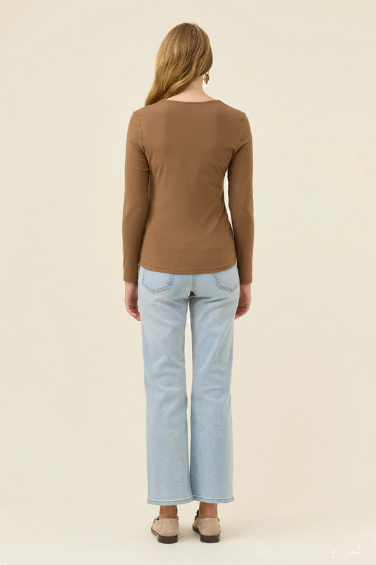 Naria Scoop Neck Top Toffee [sz:small]