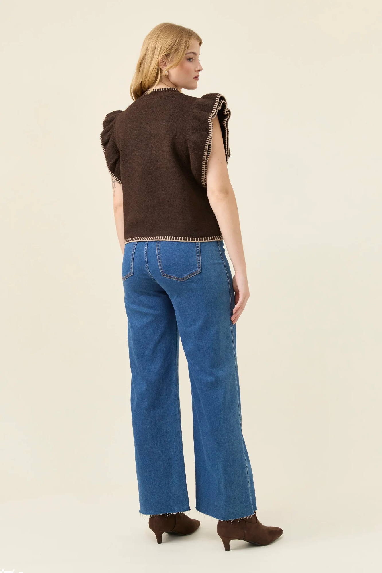 Athena Frill Knit Top Chocolate [sz:small]