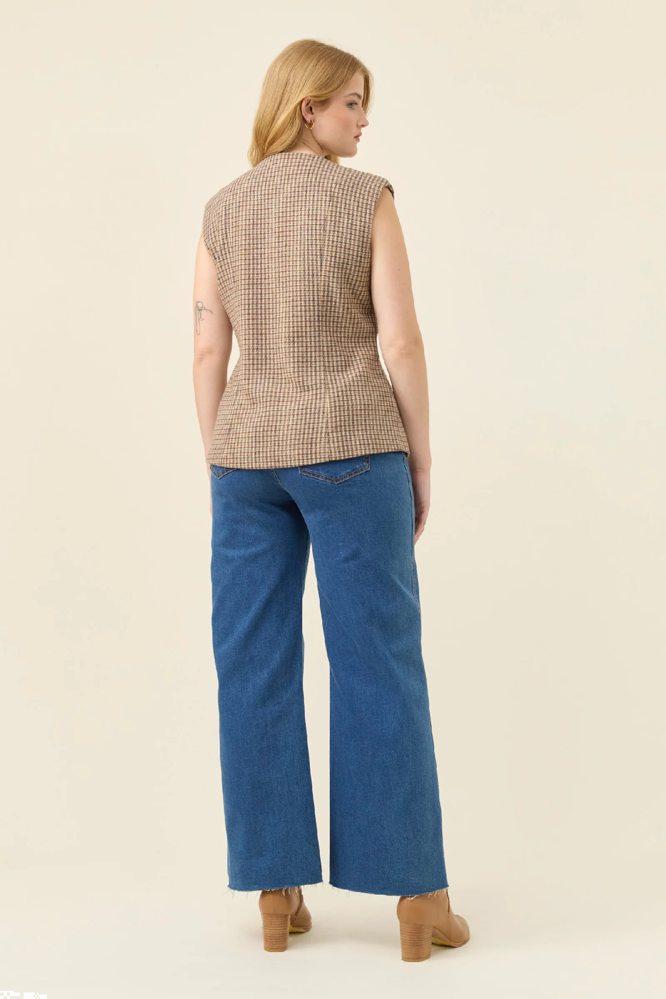 Cassidy Vest Taupe [sz:small]