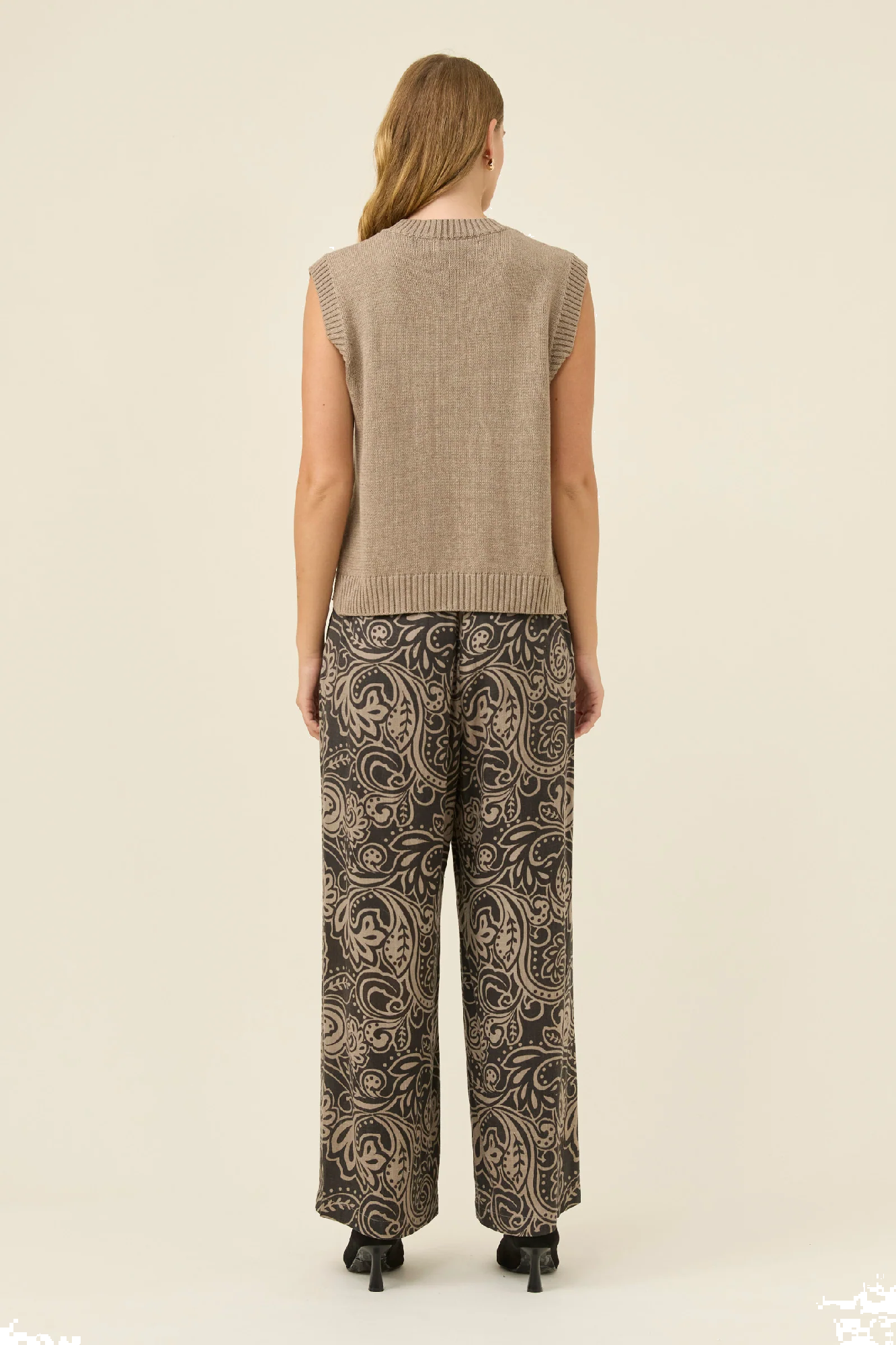 Darby Knit Vest Stone [sz:small]