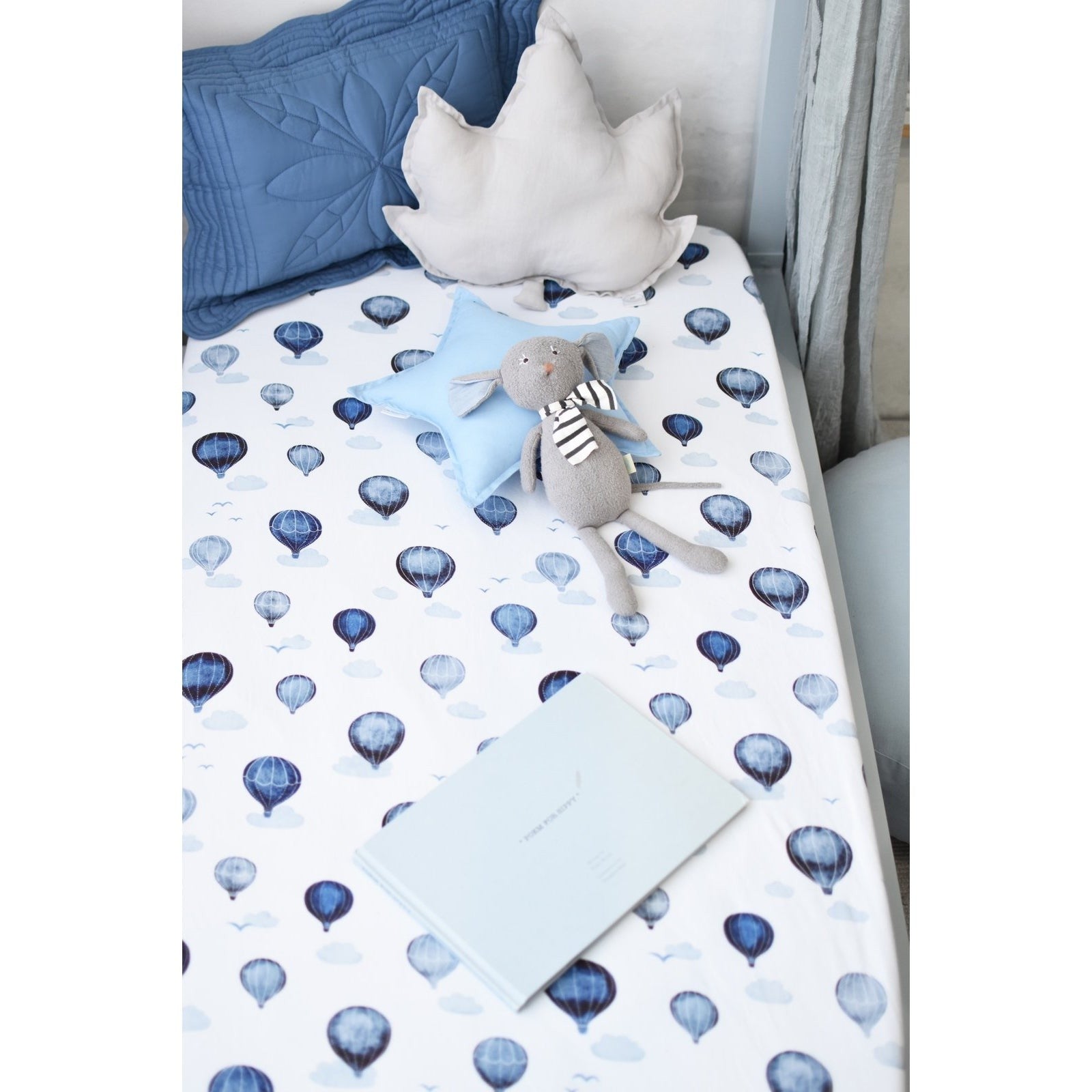 Fitted Cot Sheet Cloud Chaser