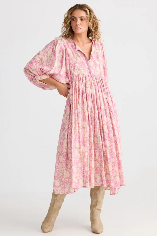Wisteria Meadow Muse [sz:small/medium]